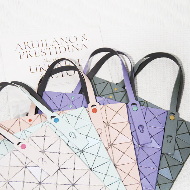 Women's Frosted Geometric Diamond Quilted Large Capacity Handbags