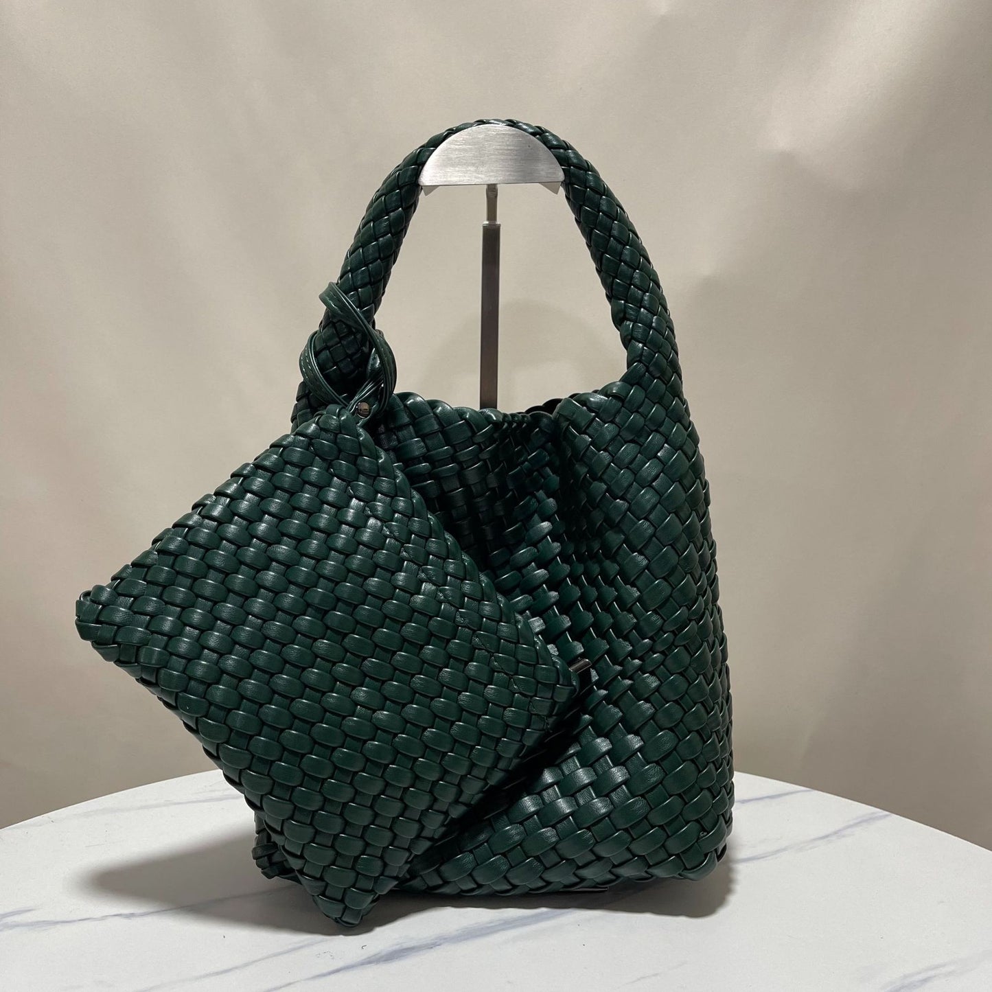 Design Hand-woven Female Trendy Large Capacity Handbags