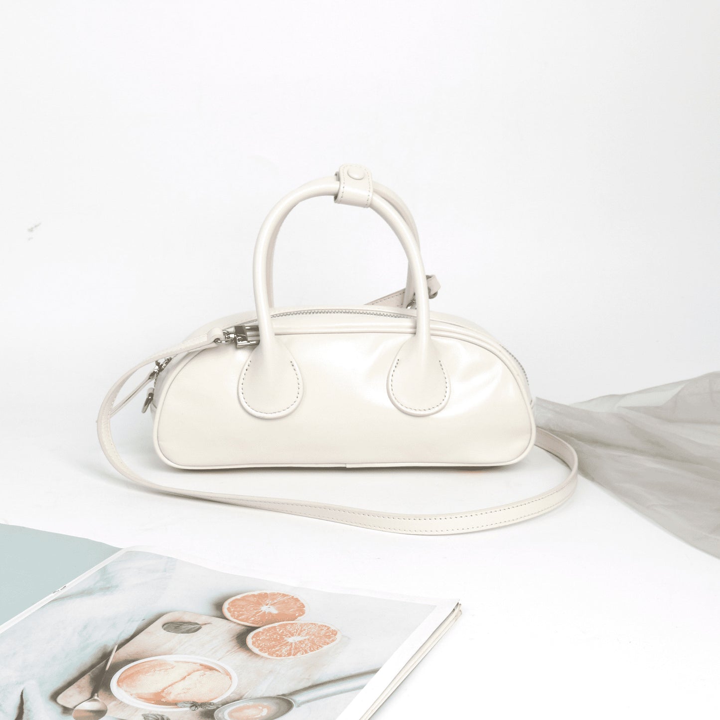 Baguette Niche Designer Portable Size Bowling Handbags