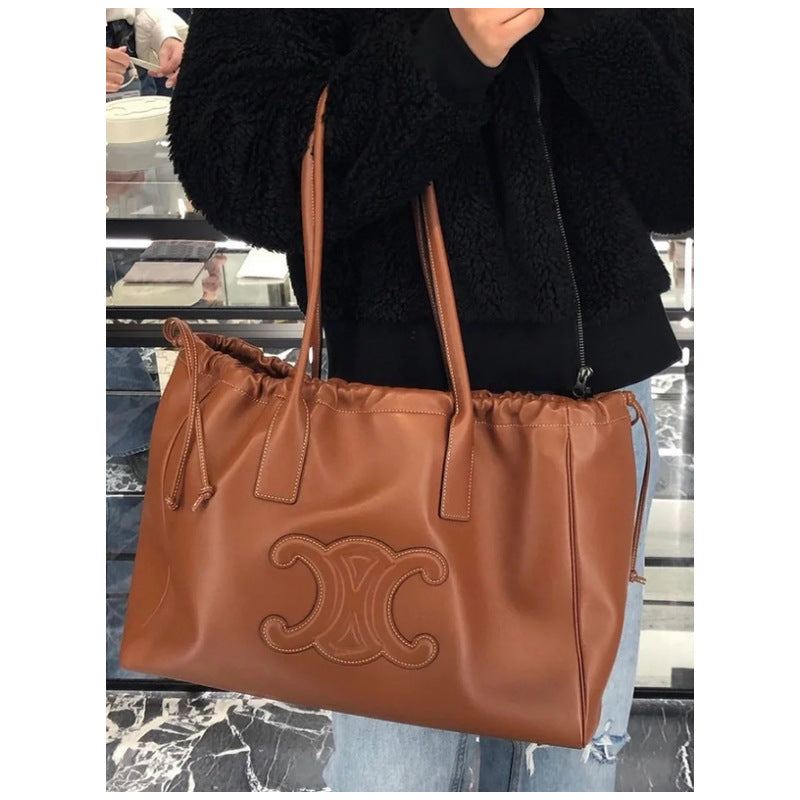 Women's Large Capacity Niche Commuting Fashion Shopping Shoulder Bags