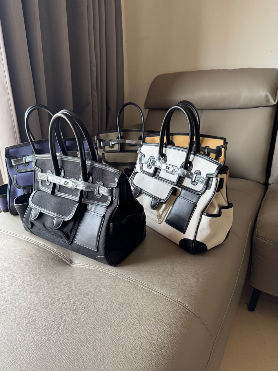 Comfortable New Canvas Stitching Drawstring Layer Crossbody Bags