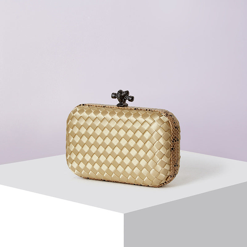 Women's Silk Hand-woven Simplicity Dinner Chain Pouch Evening Bags