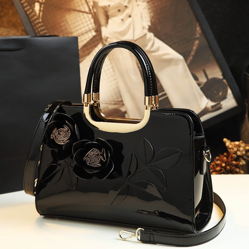 Women's Fashion Flower Elegant Female Embroidered One Handbags