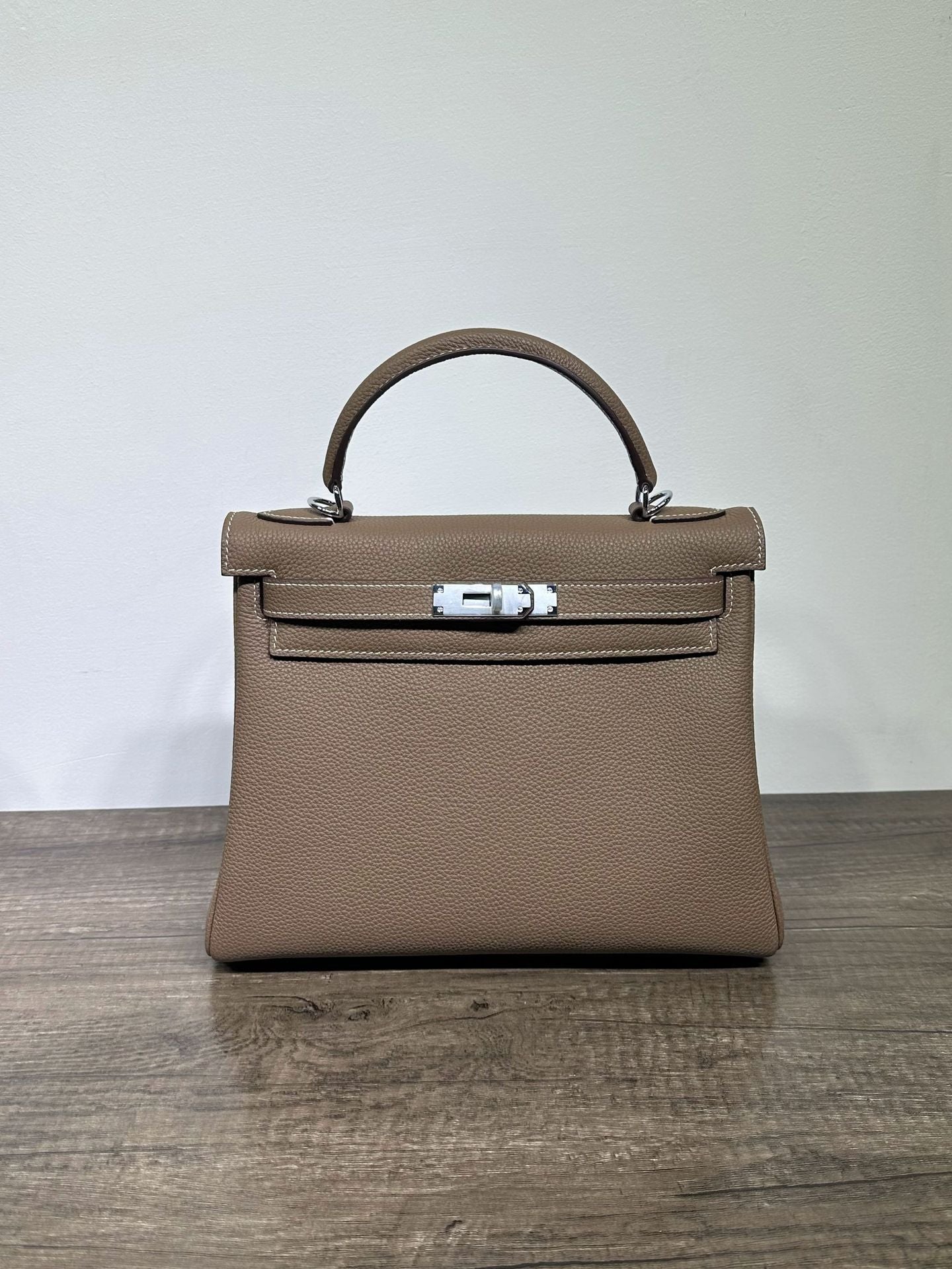 Women's Wide Strap Kelly Calfskin Portable Leather Crossbody Bags