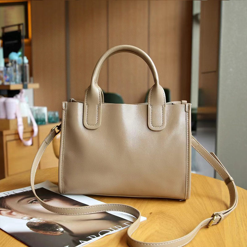 Women's Genuine Leather Vintage Black Fashion Commuter Handbags
