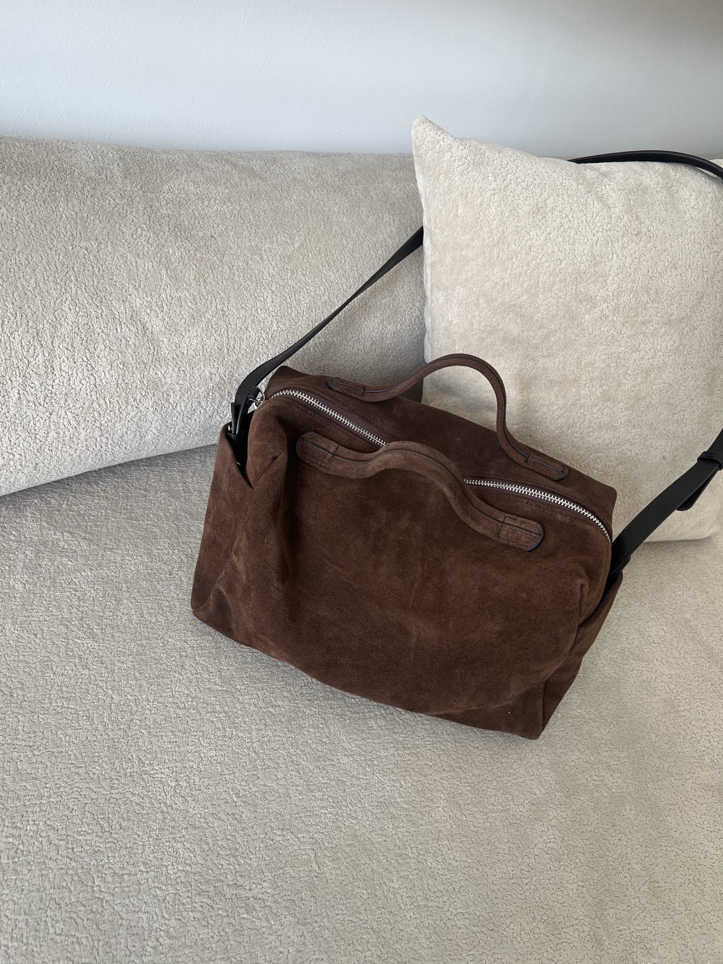 Women's Leisure Layer Leather Soft Large Shoulder Bags