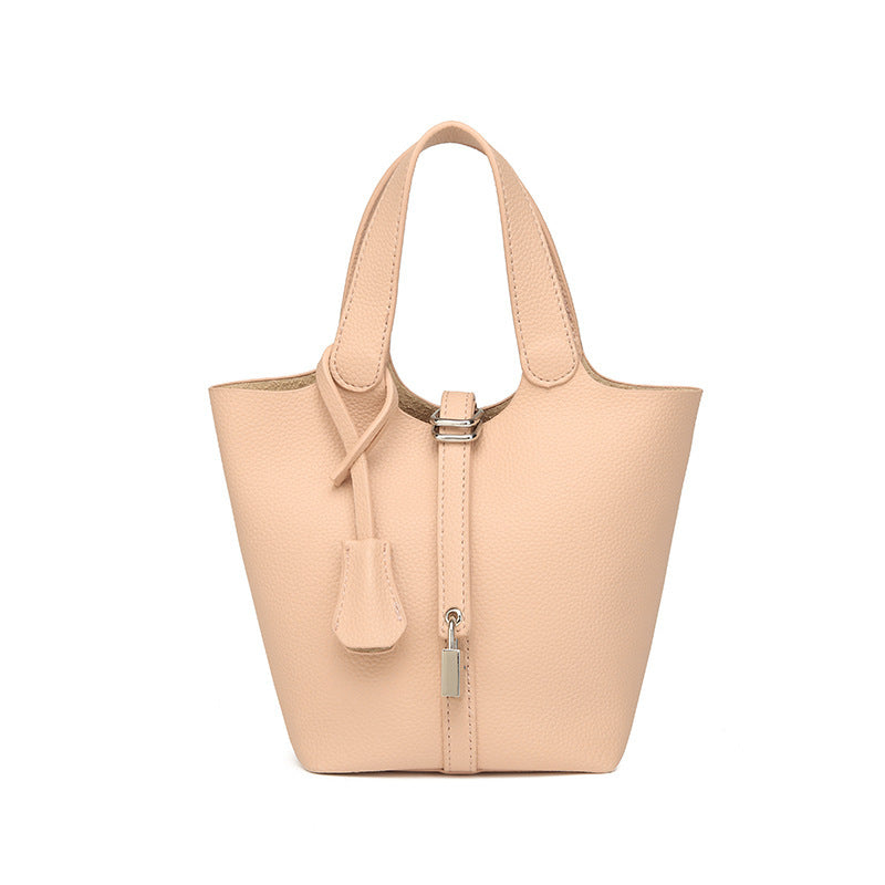 Women's High-grade Hand-held Korean Niche Portable Fashionable Shoulder Bags