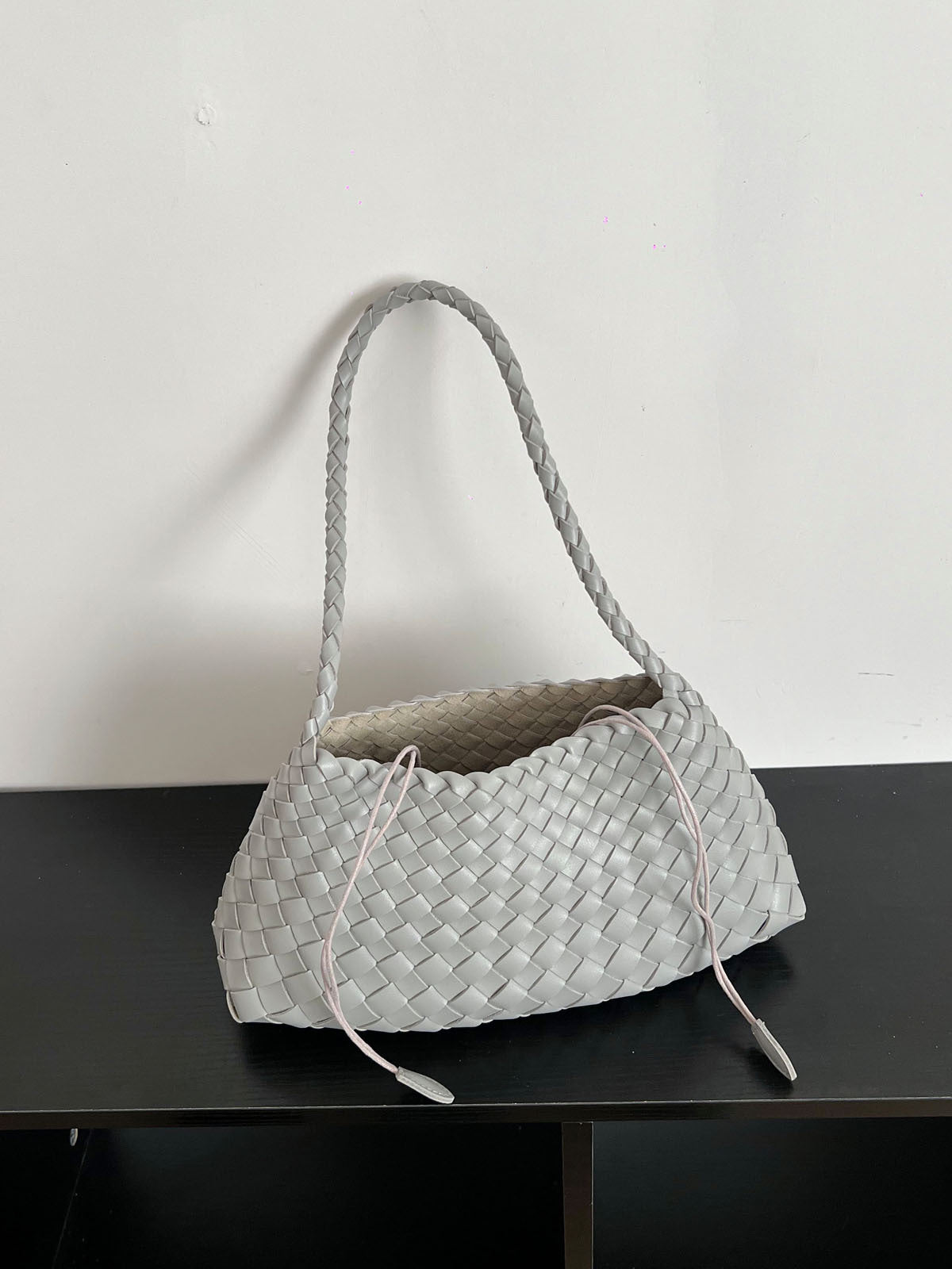Women's Woven Underarm High-grade Versatile Retro Portable Shoulder Bags