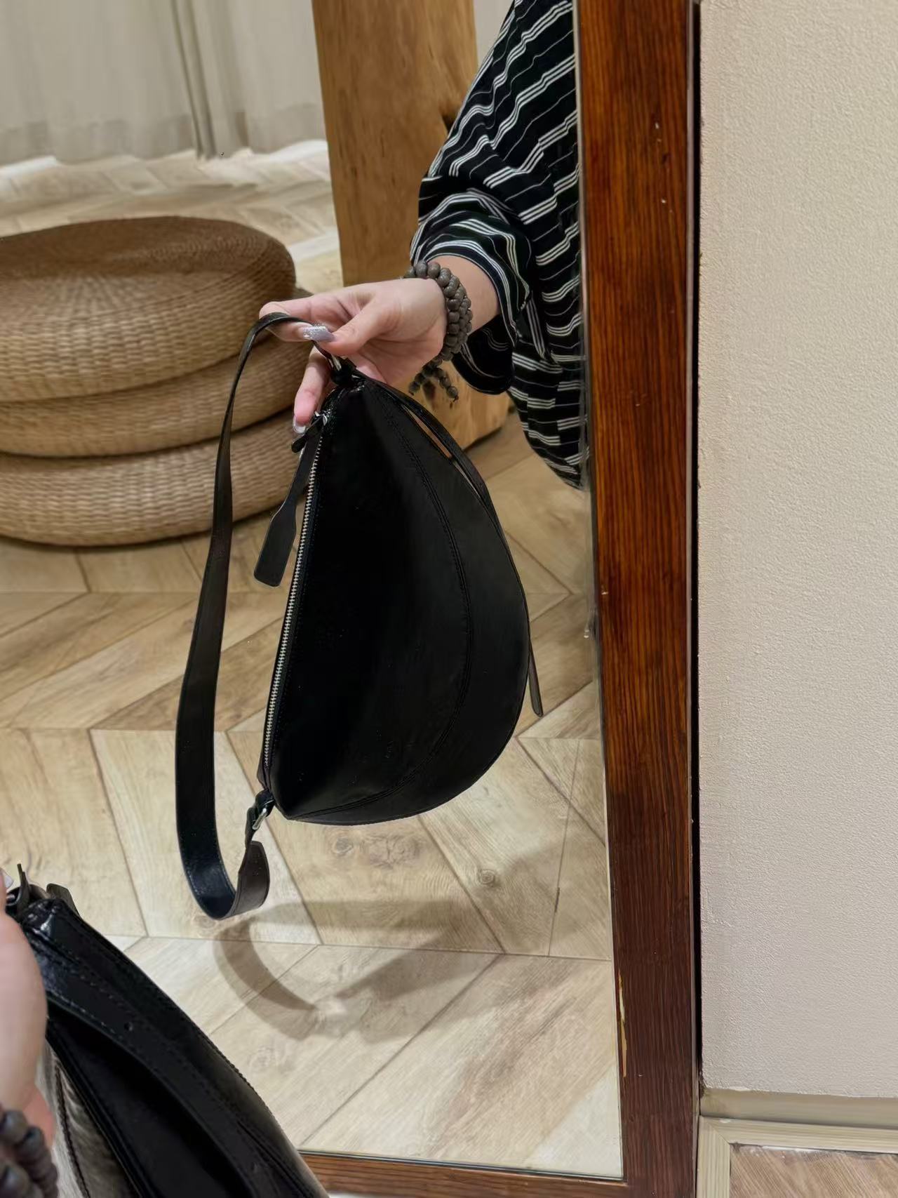 Design Triangle Soft Leather Personality Dumpling Bags