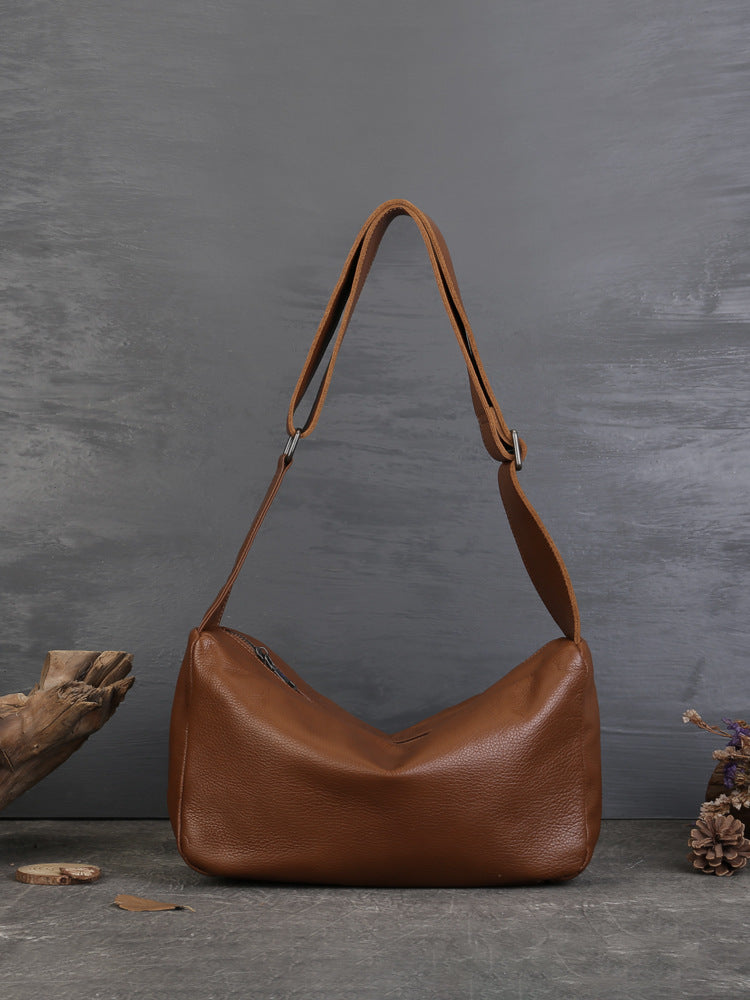 Women's First Layer Cowhide American Retro Solid Color Soft Shoulder Bags