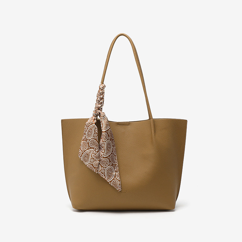 Women's Underarm Niche High-grade Large Capacity Class Shoulder Bags