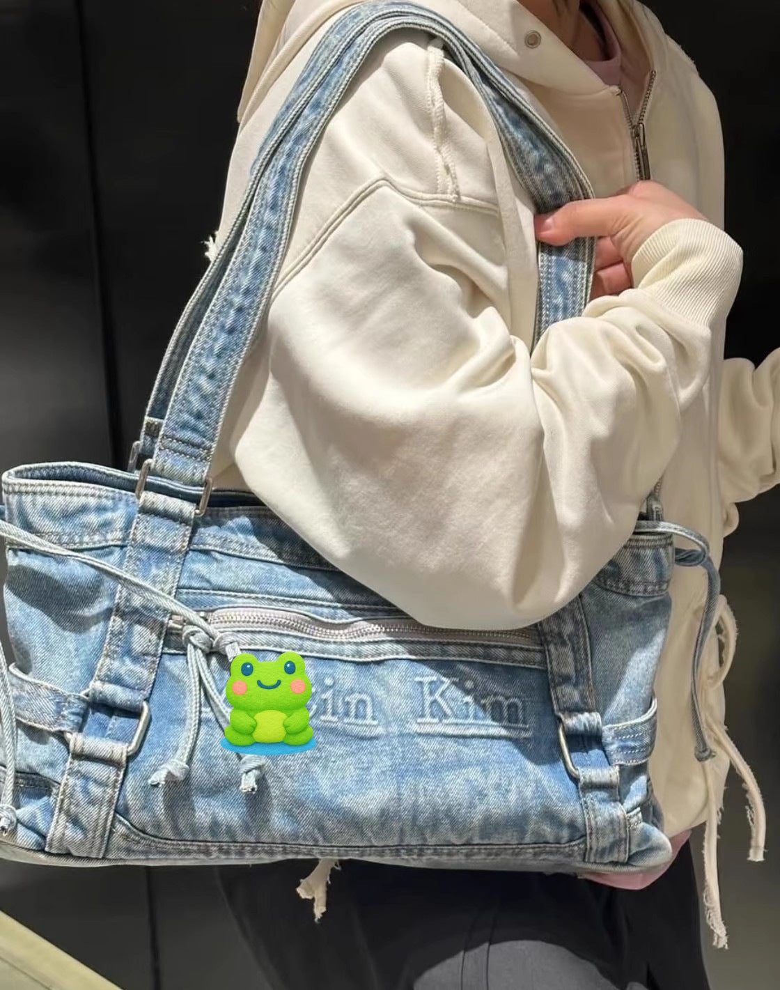 Women's Jean Li Metal Portable Dumpling Shoulder Bags