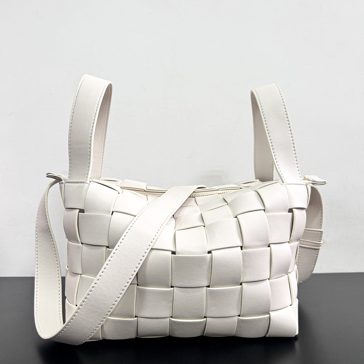 Women's First Layer Cowhide Elegant Fashionable Large Bags
