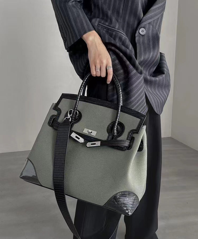 Women's Advanced Texture Retro Large Capacity Contrast Handbags