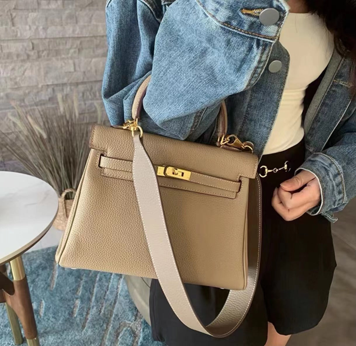 Women's Genuine Leather High-grade First Layer Cow Wide Strap Bags