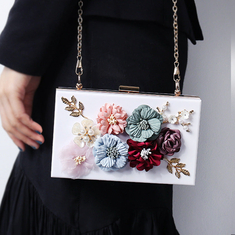 Women's Oblique Flower Party Fashion Wear Chain Evening Bags