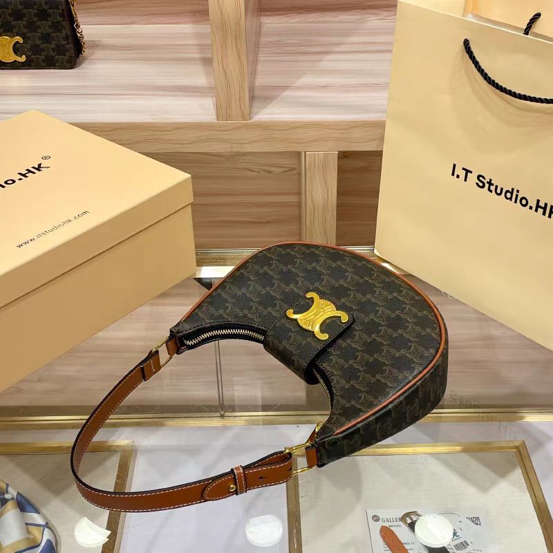 Women's High-grade Arc Underarm Presbyopic Selenodont Simple Handbags