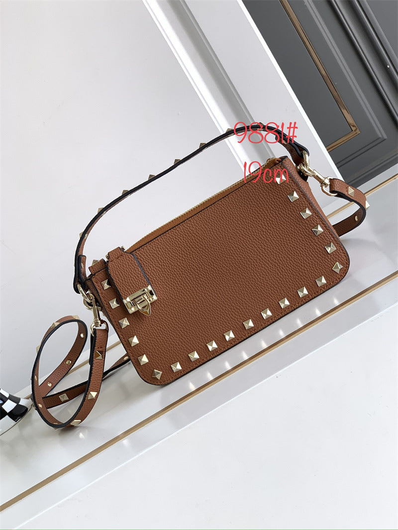 Studded Underarm Toe Cap Layer Versatile Crossbody Bags