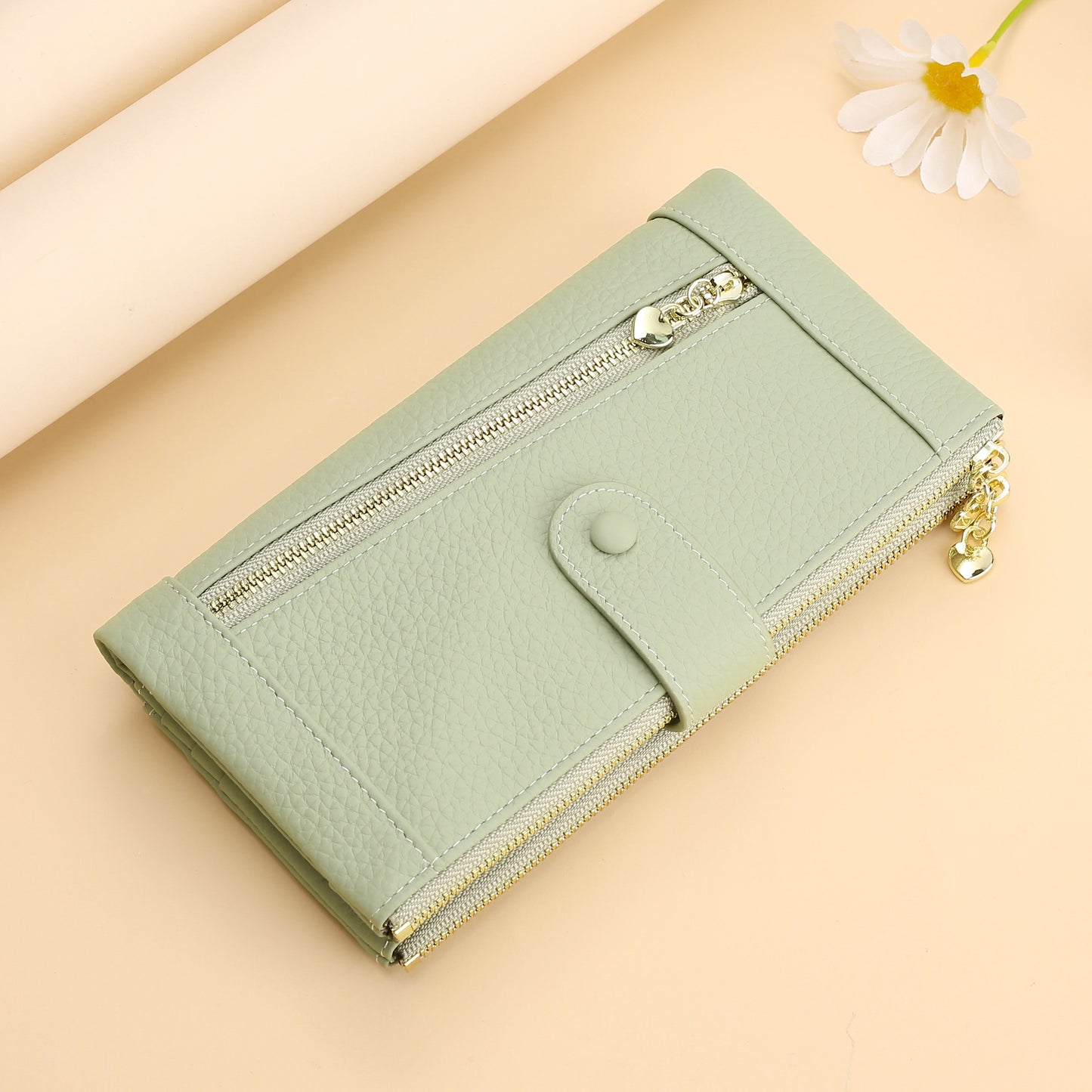 Multifunctional Fashion Top Layer Leather Two-fold Ladies Wallets