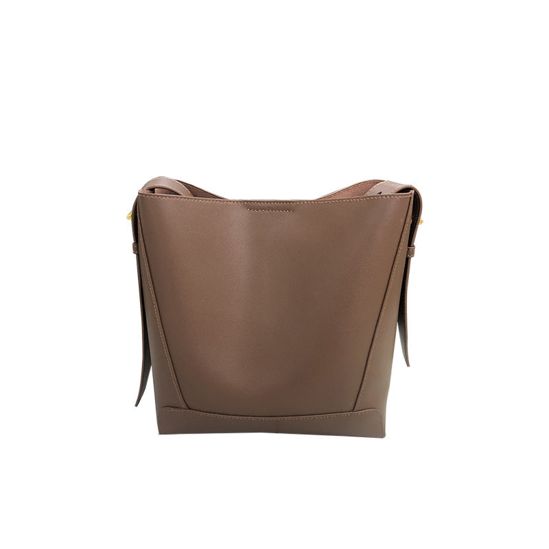 Women's Leather Large Capacity Retro Single High Shoulder Bags