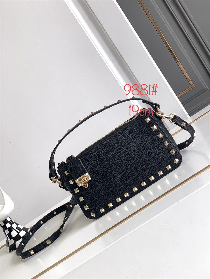 Studded Underarm Toe Cap Layer Versatile Crossbody Bags