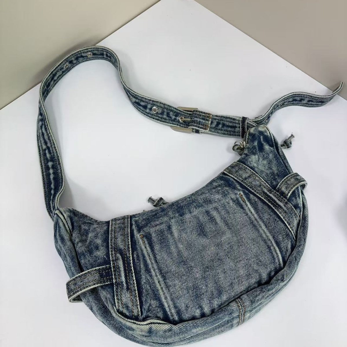 Women's Jean Retro Washed Denim Selenodont Underarm Crossbody Bags