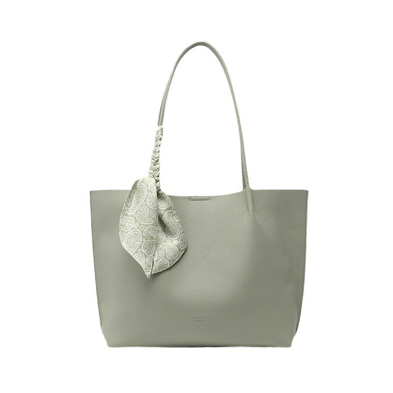 Women's Underarm Niche High-grade Large Capacity Class Shoulder Bags