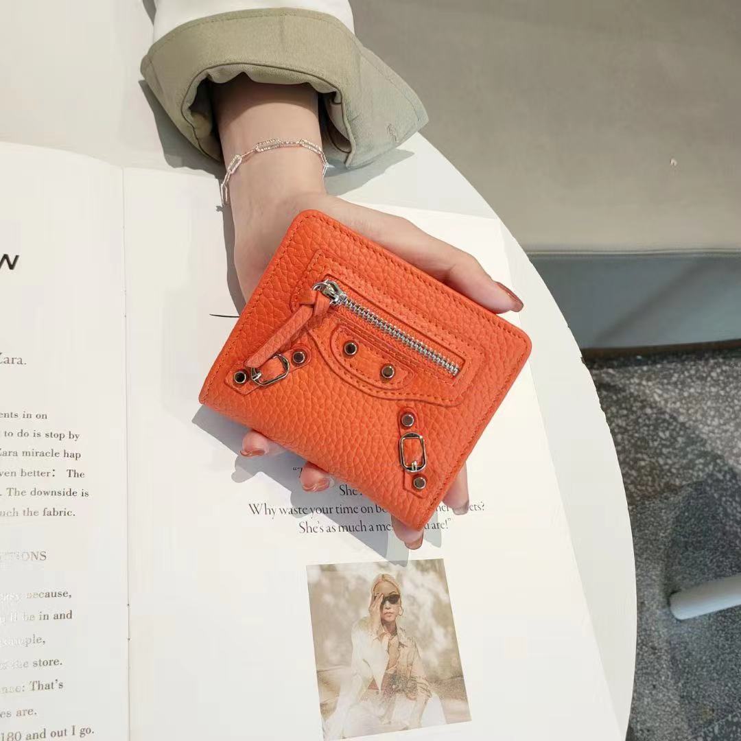 Women's Trend Short Thin Soft Leather Clamp Ladies Wallets