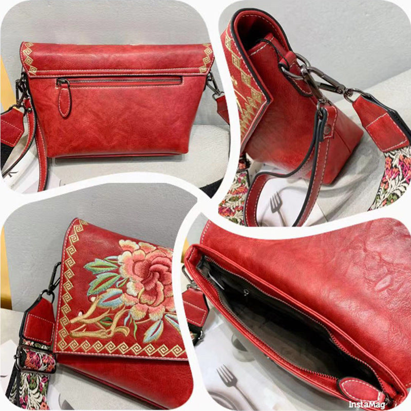 Women's Retro Exquisite Chinese Style Embroidery With Shoulder Bags