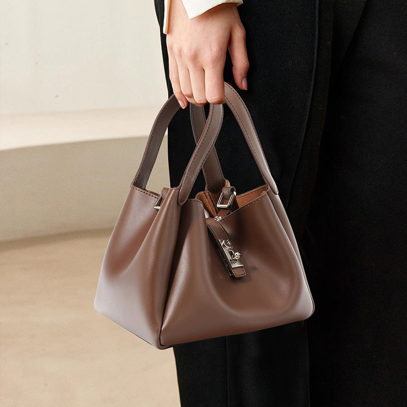 Genuine Leather Niche Portable Vegetable Basket Female Fashion Out Shoulder Bags