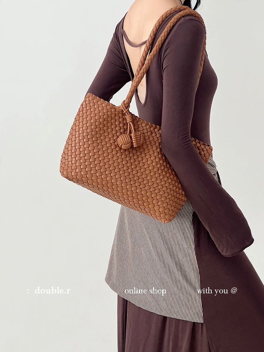 Women's Pretty Horizontal Woven Hand Carrying Commuter Handbags
