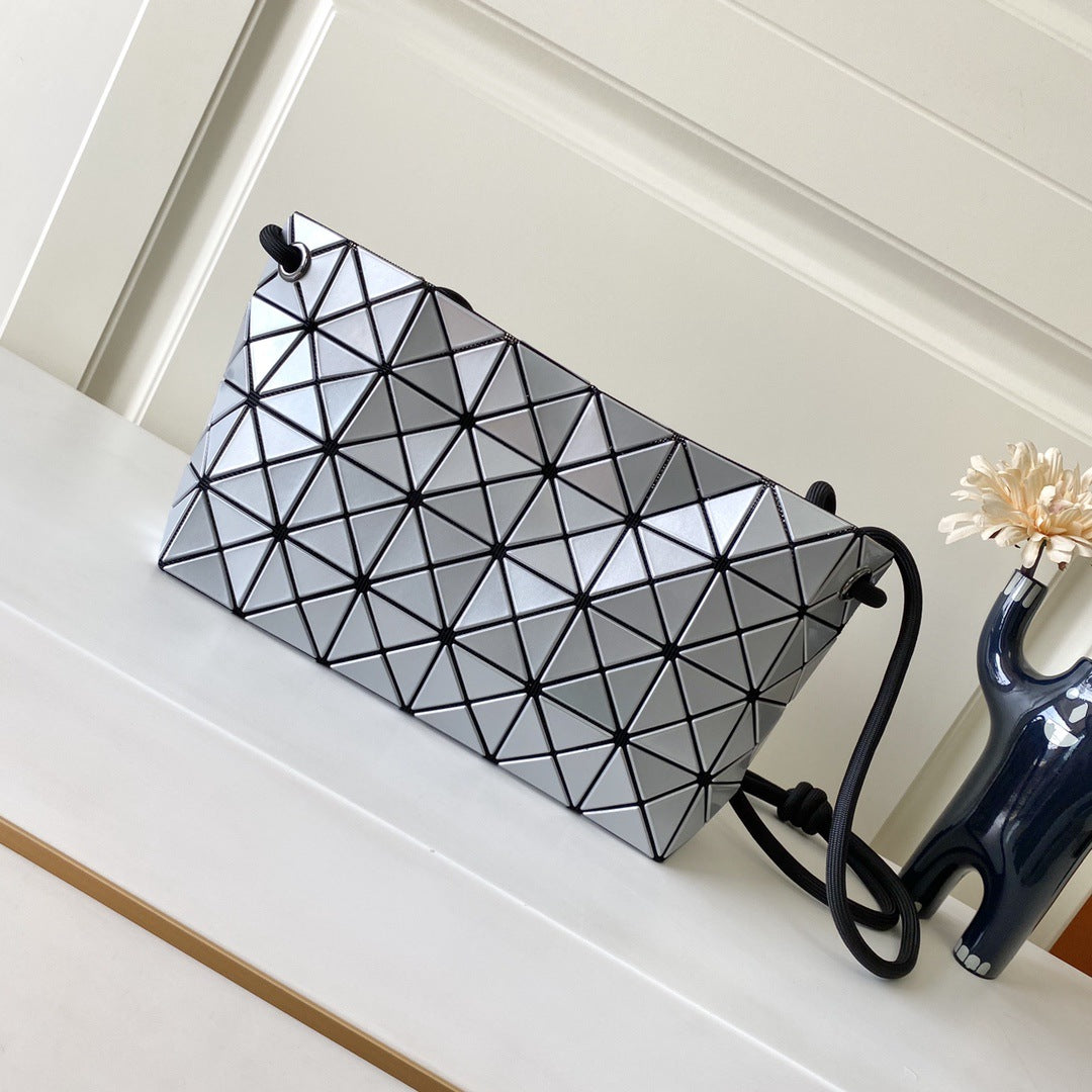 Women's Original Stitching Geometric Diamond Pattern Mobile Shoulder Bags