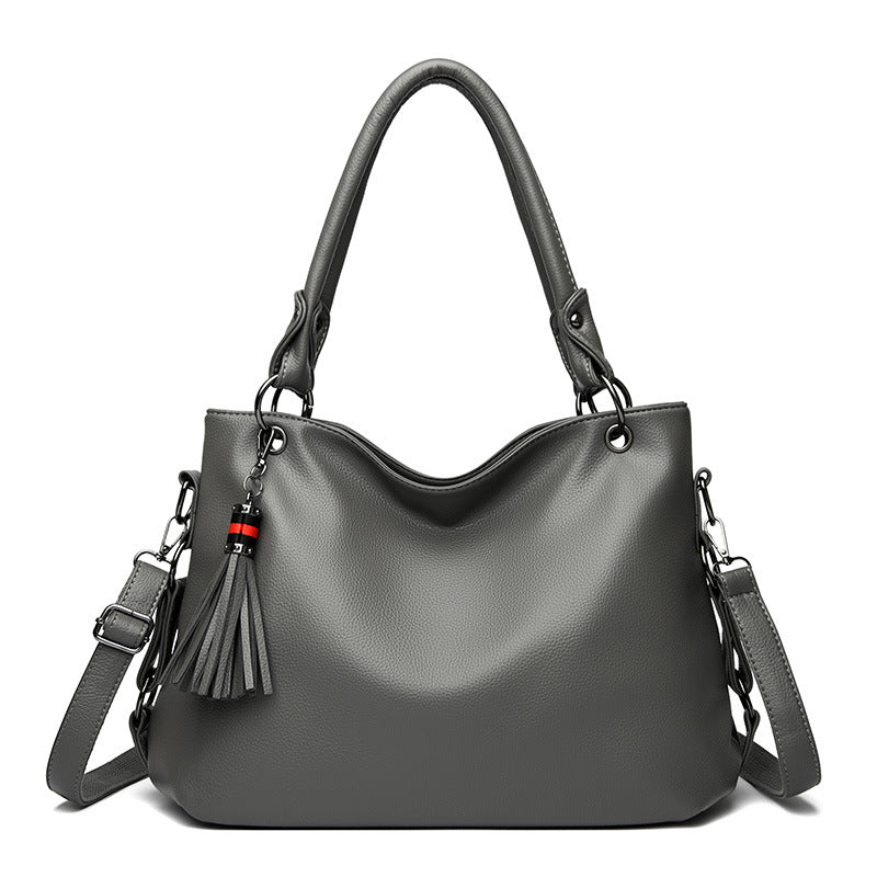 Women's Classic Large Capacity Underarm Four-way Handbags