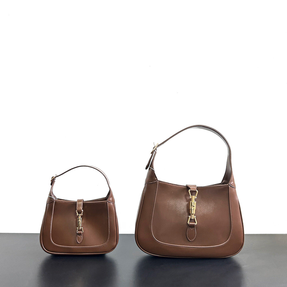 Women's Textured Niche Black Fashionable High-grade Underarm Shoulder Bags