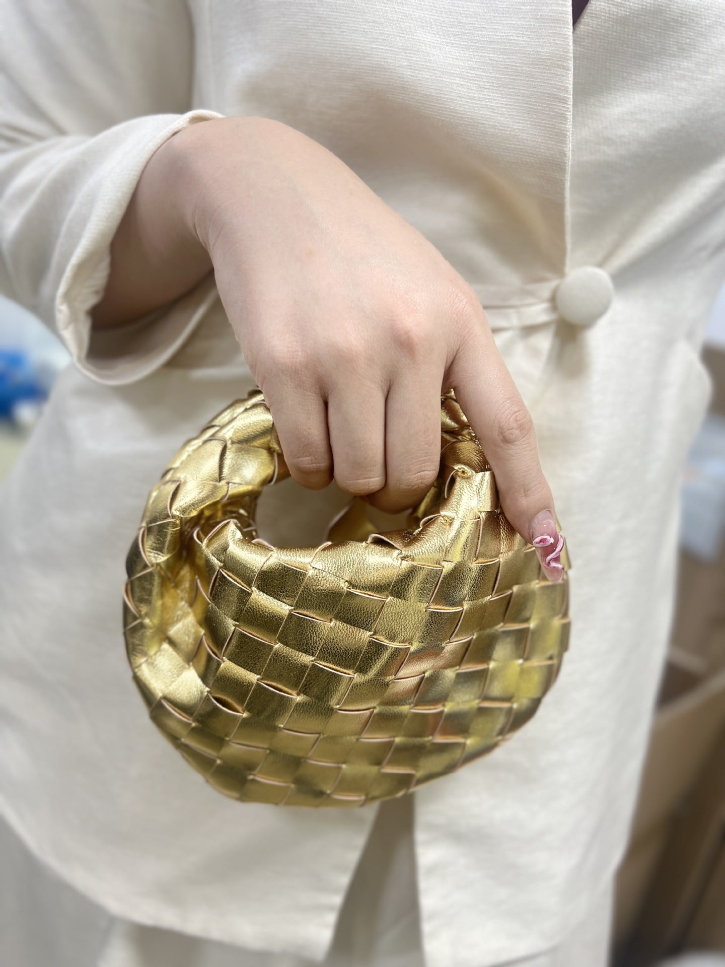 Mini Hand-held Dumpling Hand-woven Cloud Croissant Handbags