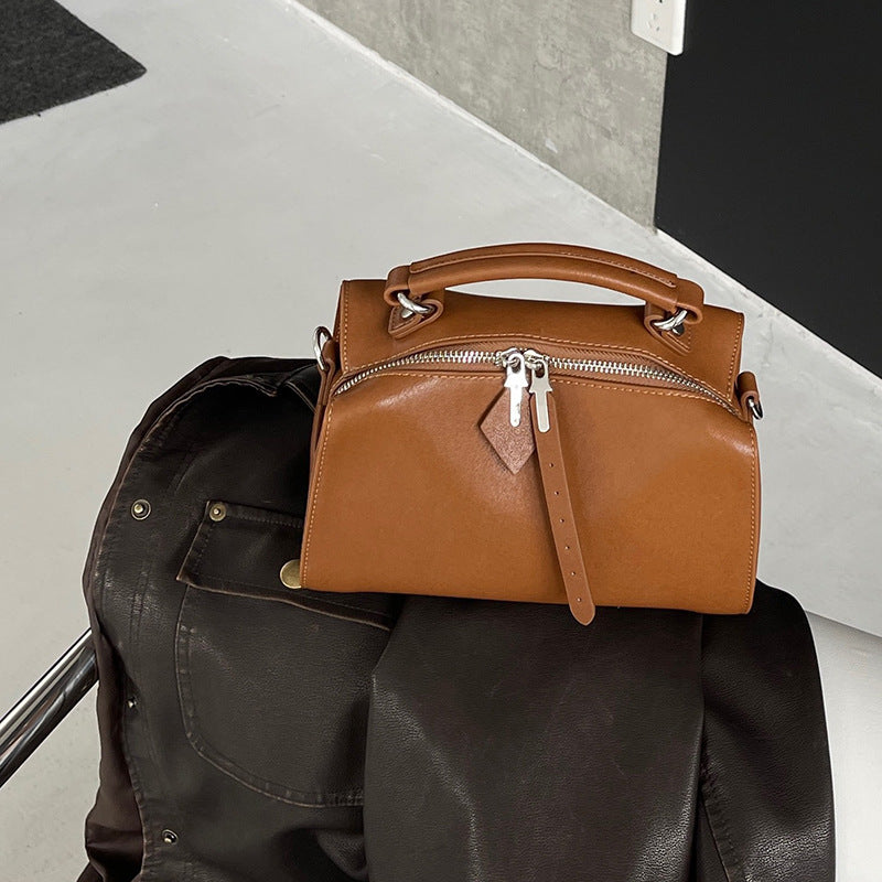 Women's Leather Fashionable Large Capacity Soft Western Handbags