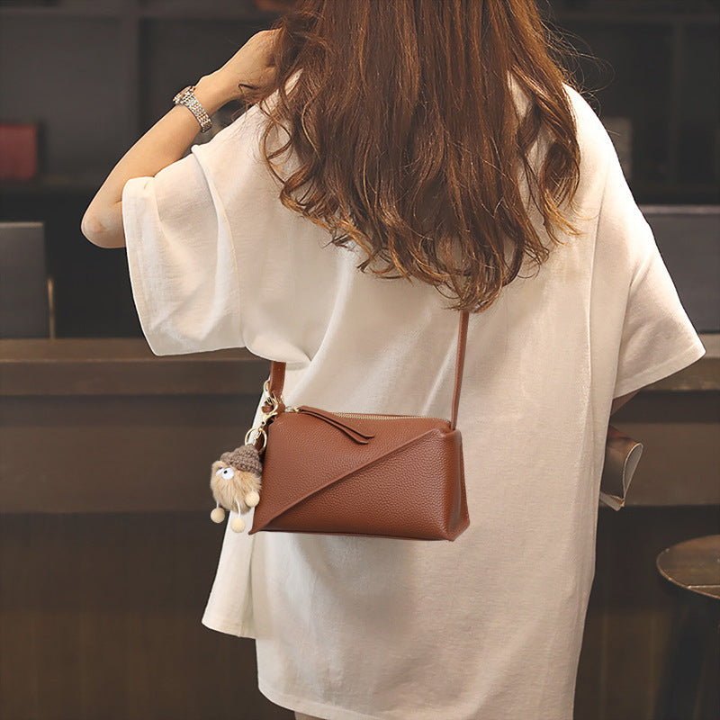 Women's Versatile High-grade Light Underarm Are Popular Crossbody Bags