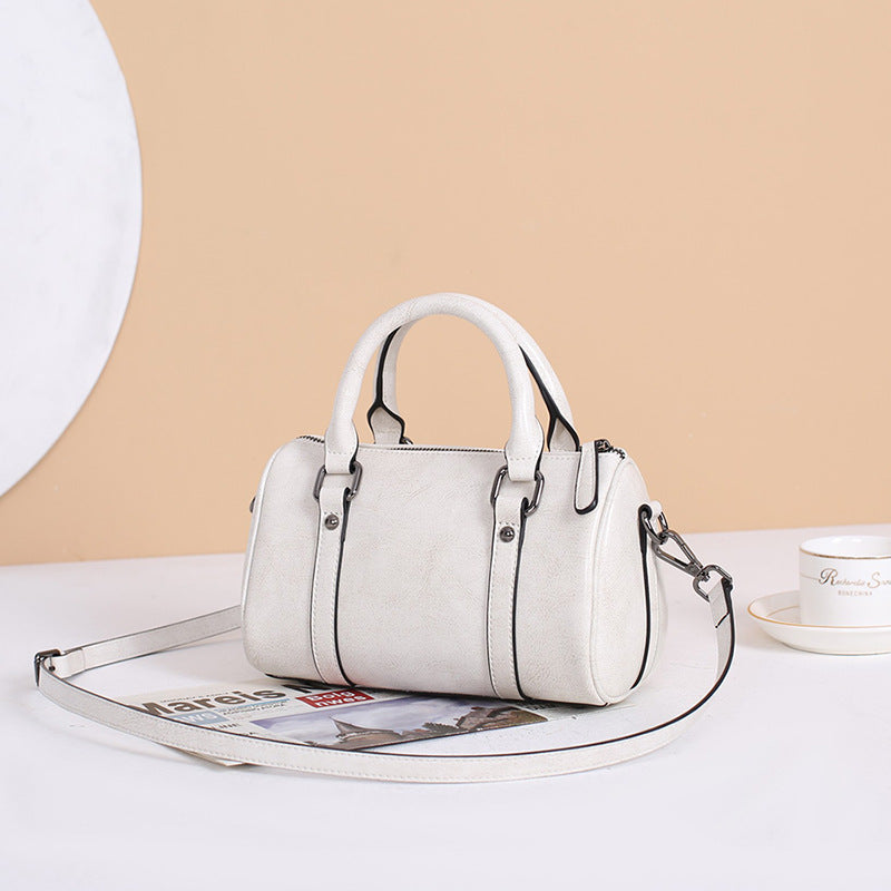 Women's Fashion Oil Wax Cowhide Classic Texture Shoulder Bags