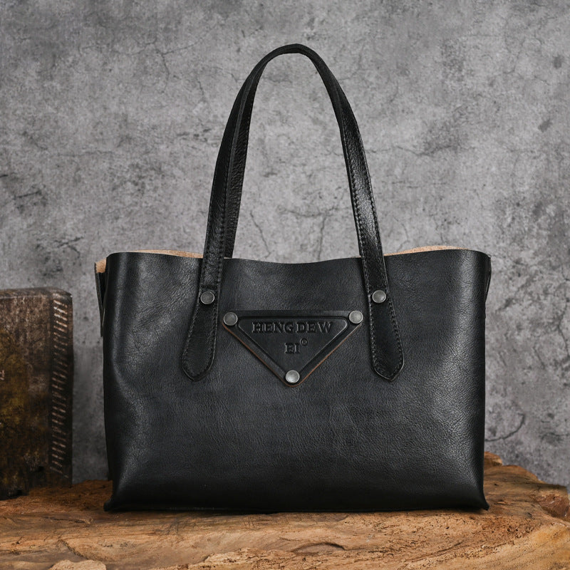 Women's Leather Retro Chinese Style Message Idle Bags