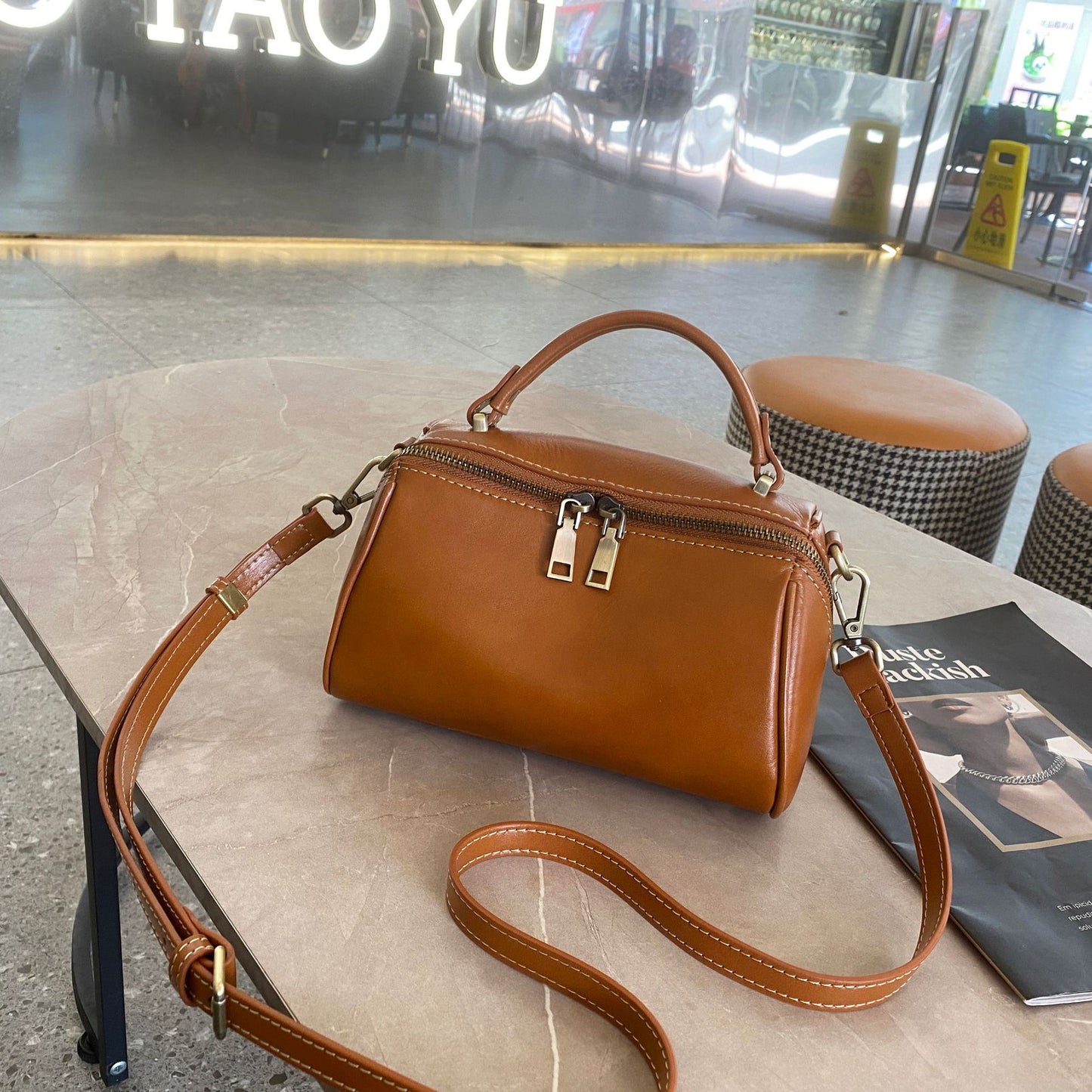 Women's Tanned Leather Cowhide One Lady's Fashion Portable Shoulder Bags