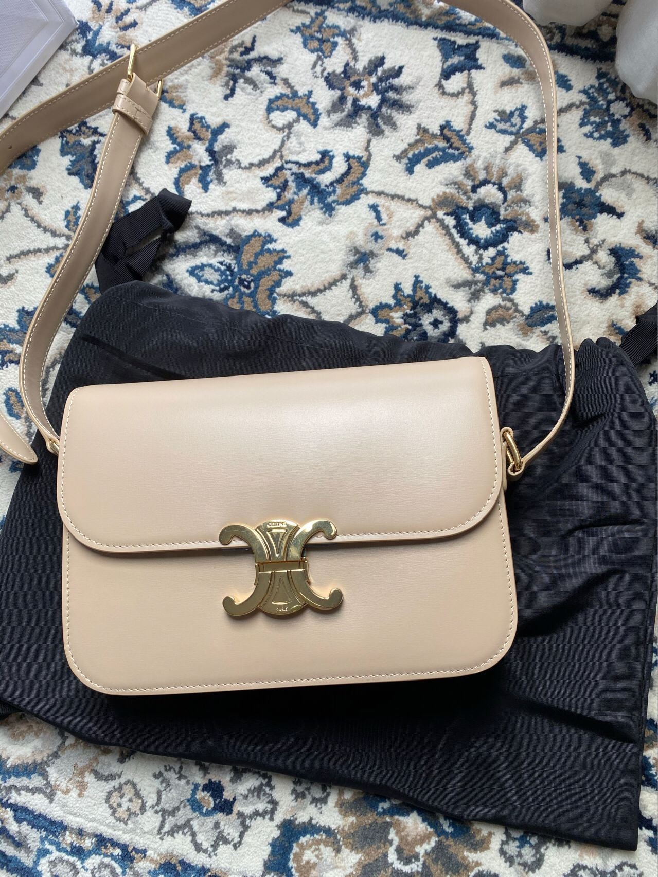 Women's Innovative Durable Arc Fashion High-grade Crossbody Bags