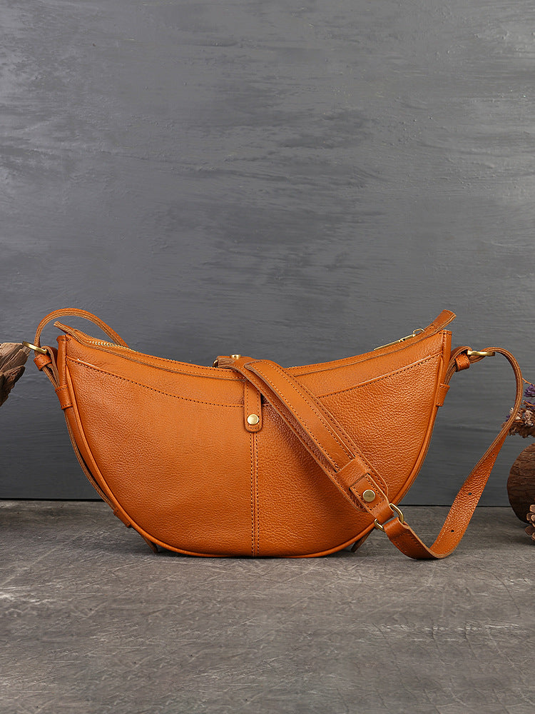 Women's Genuine Leather Fashion Simple Selenodont Niche Armpit Bags