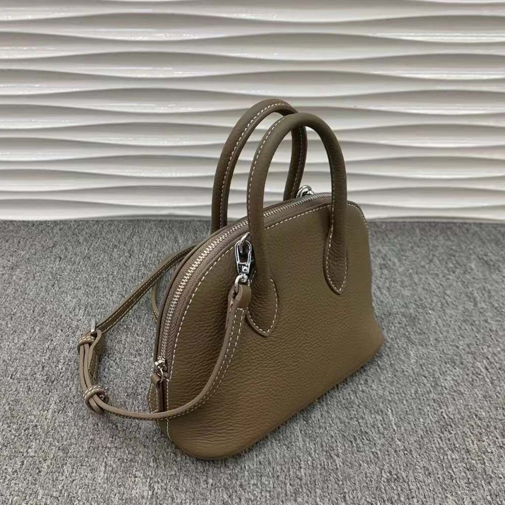Women's Shell Fashion Simple Solid Color Leather Crossbody Bags