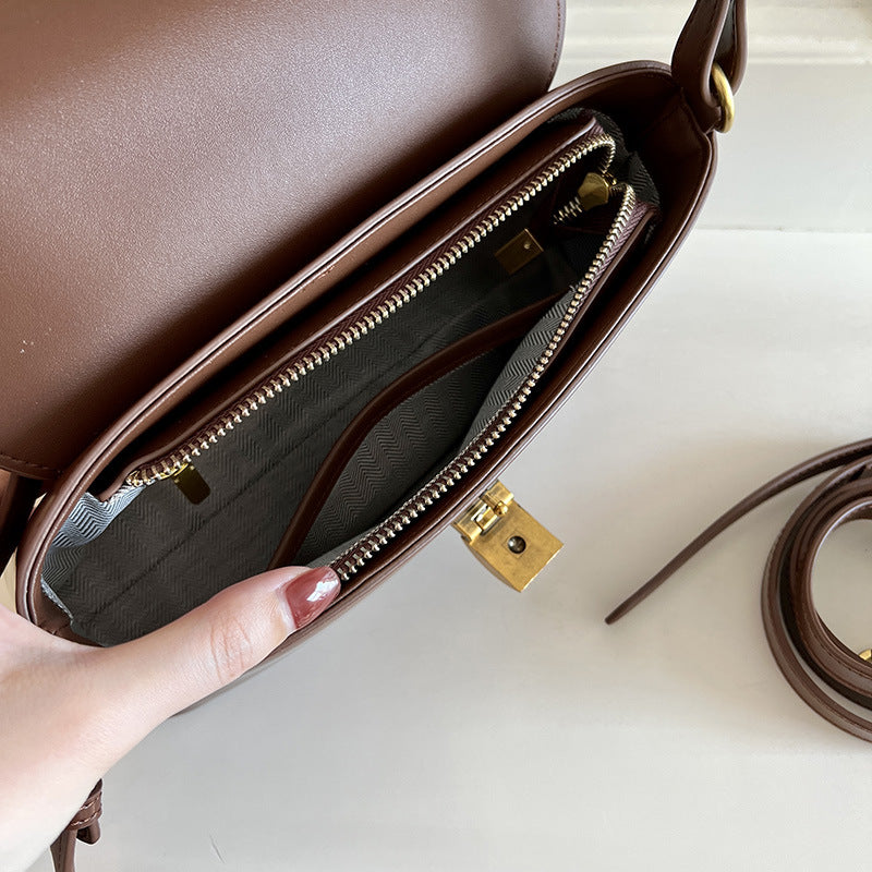 Women's Leather Fashionable Retro Underarm Baguette Shoulder Bags
