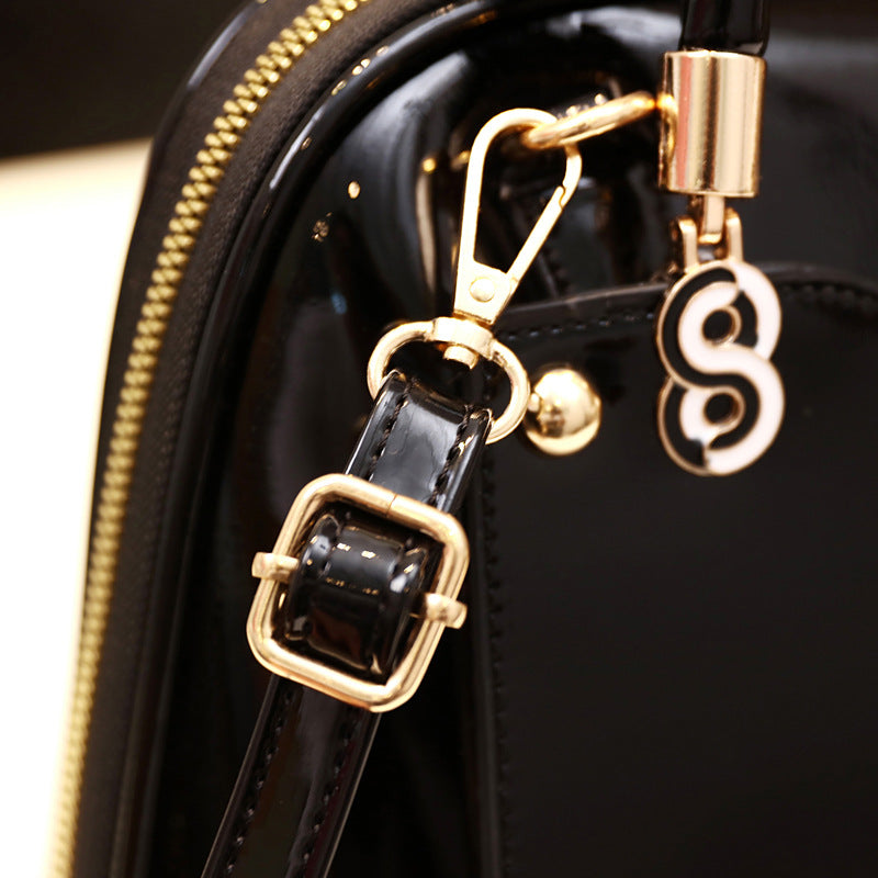 Women's Bright Leather Shell Big Simple Fashion Handbags