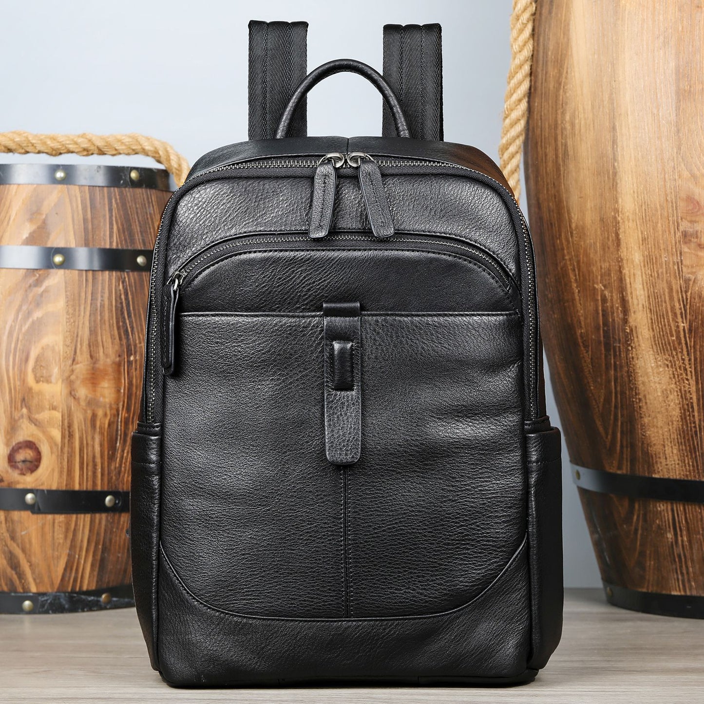 Men's Versatile Lightweight Leisure Traveling Korean Backpacks