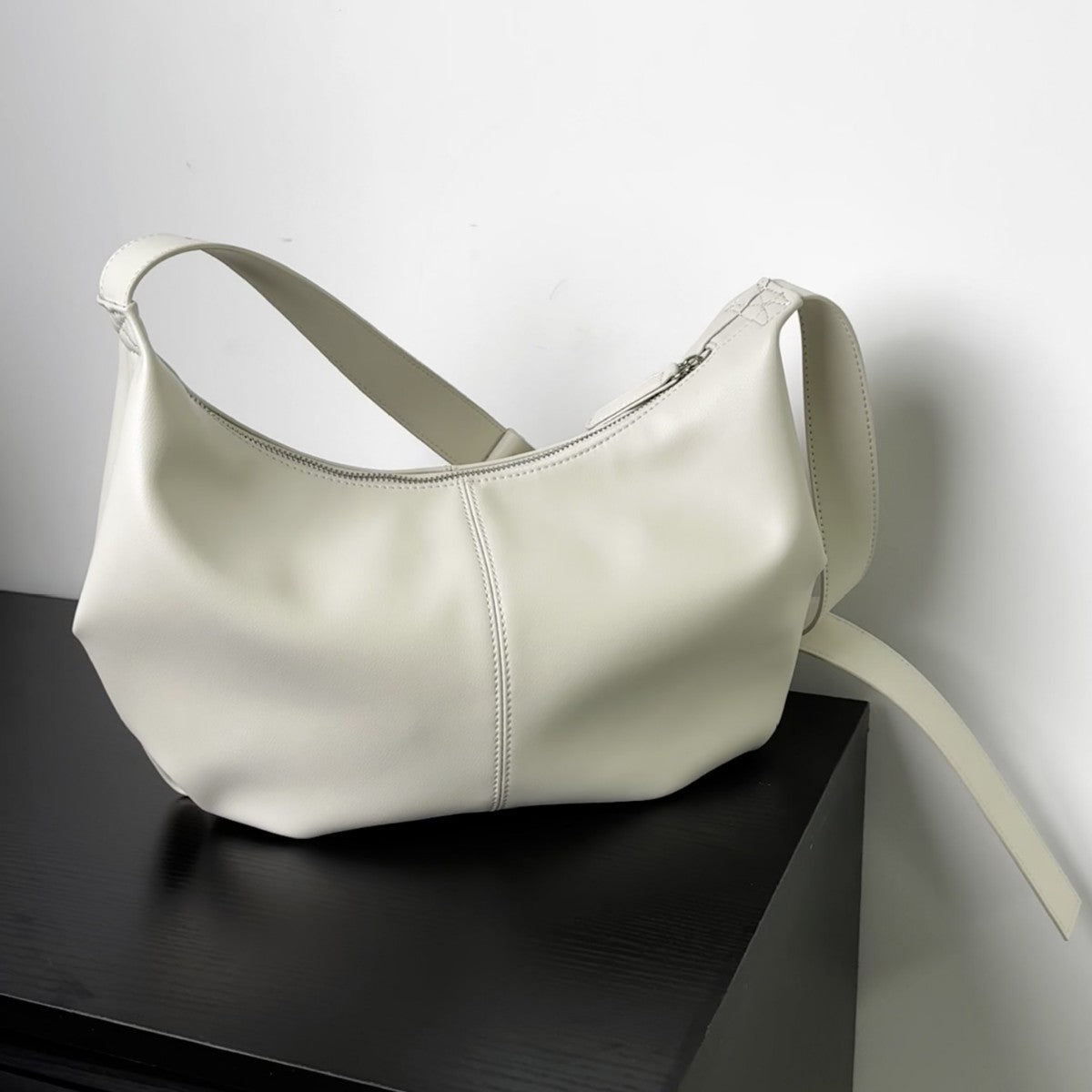 Women's Design Dumpling First Layer Leather Genuine Crossbody Bags