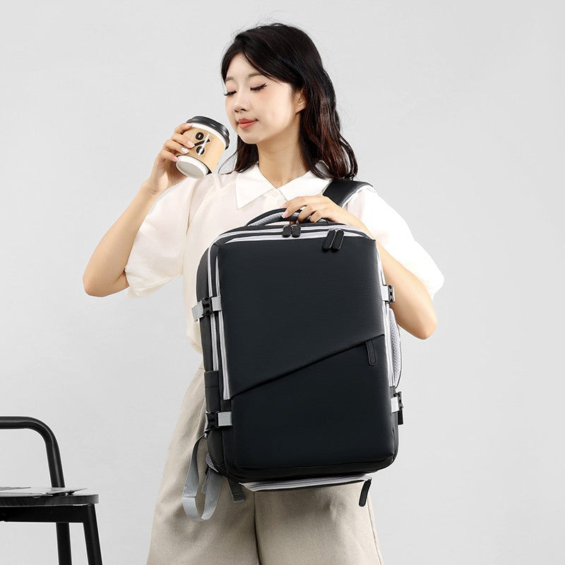 Women's & Men's & Large Capacity Lightweight Charging Distance Backpacks