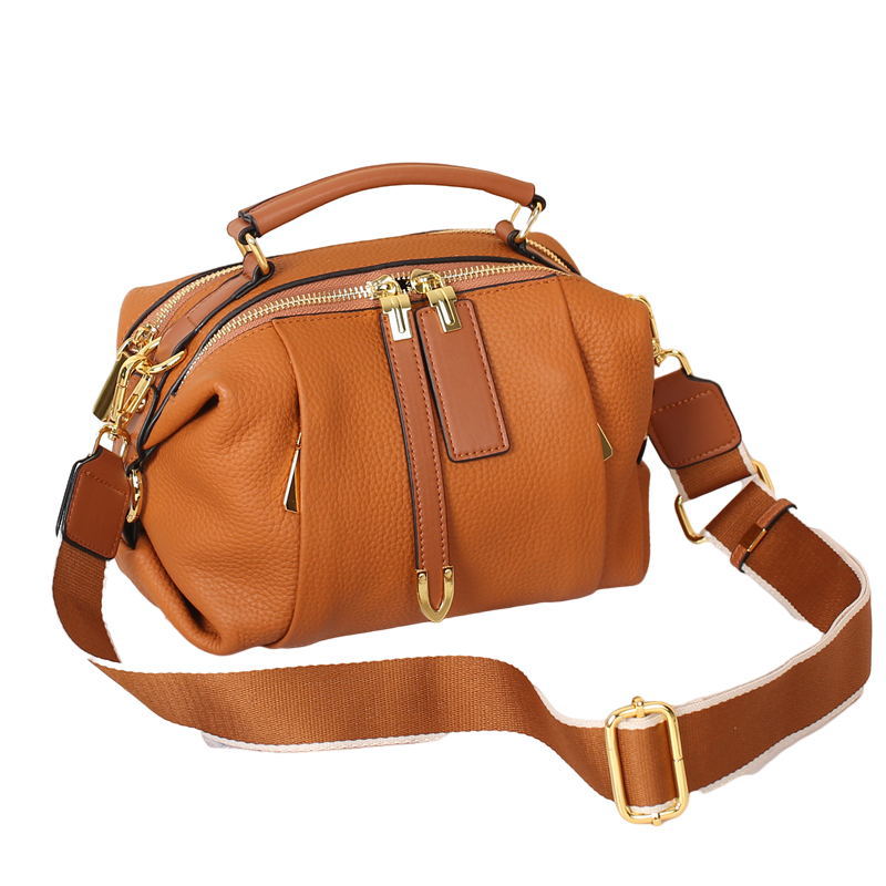 Women's Fashionable Retro Boston Pillow First Layer Shoulder Bags