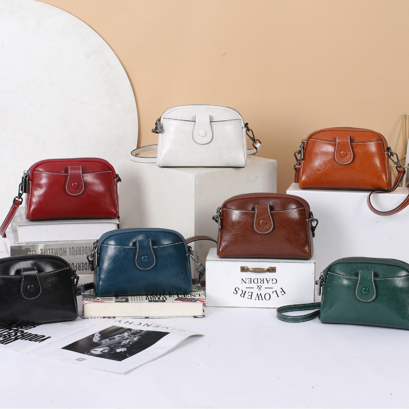 Women's Oil Wax Cowhide Single Lady's Practical Shoulder Bags